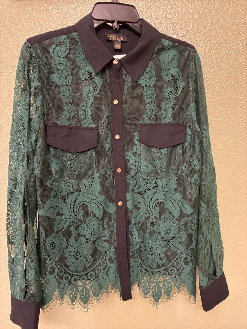 Women brand new dark greenlace shirt